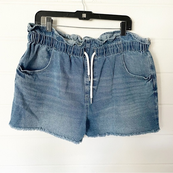 Wild Fable Paperbag Waist Drawstring Medium Wash Denim Jean Shorts Size XXL - Picture 1 of 7